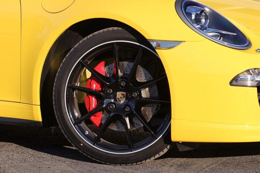  Porsche 911 Carrera 4S 2013 года  (фото 79 из 82)